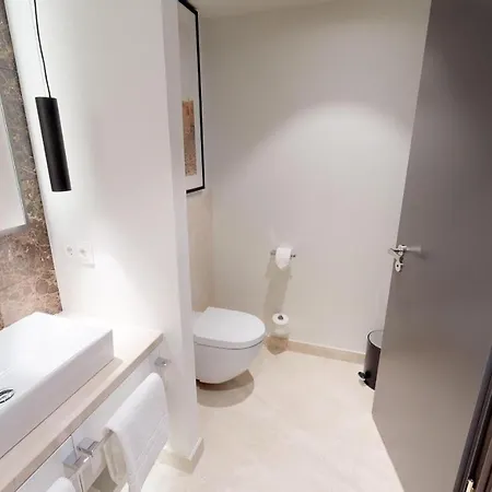 Lejlighed White Pearl 1.02 *