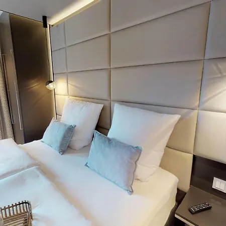 White Pearl 1.02 Timmendorfer Strand