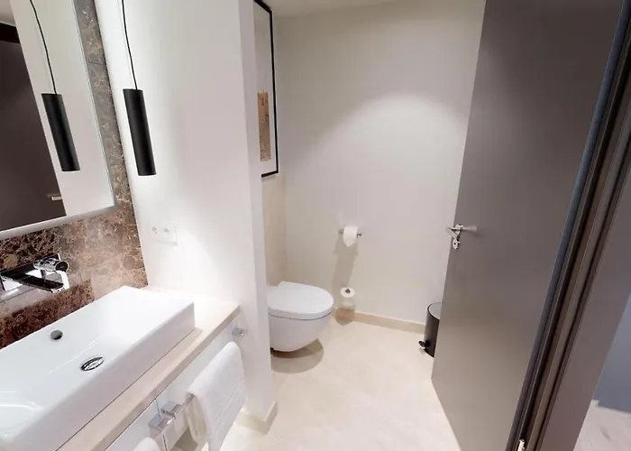 Apartment White Pearl 1.02 *